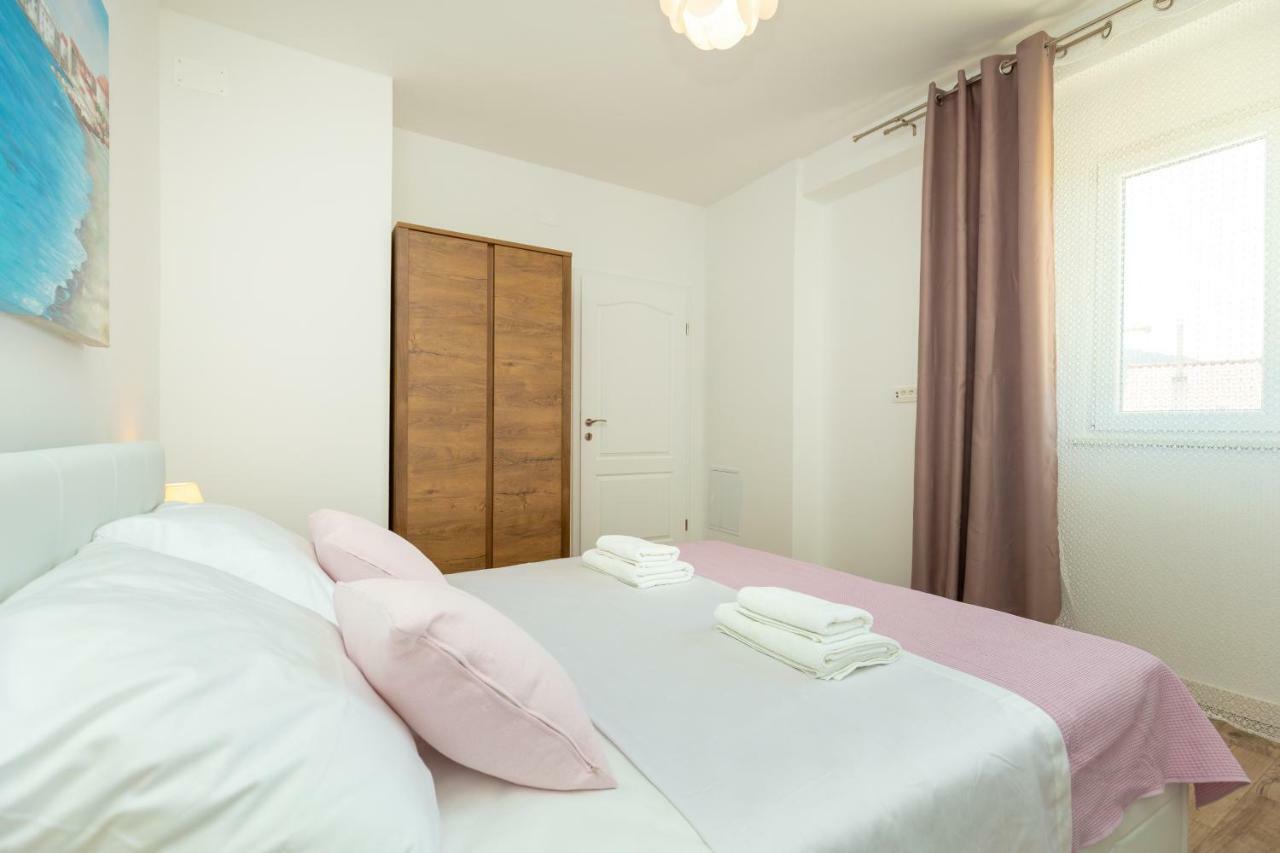 Holiday Apartments Dubrovnik *